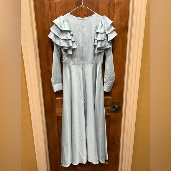 Dainty Jewels: Madame Monet - Picture 2 of 2